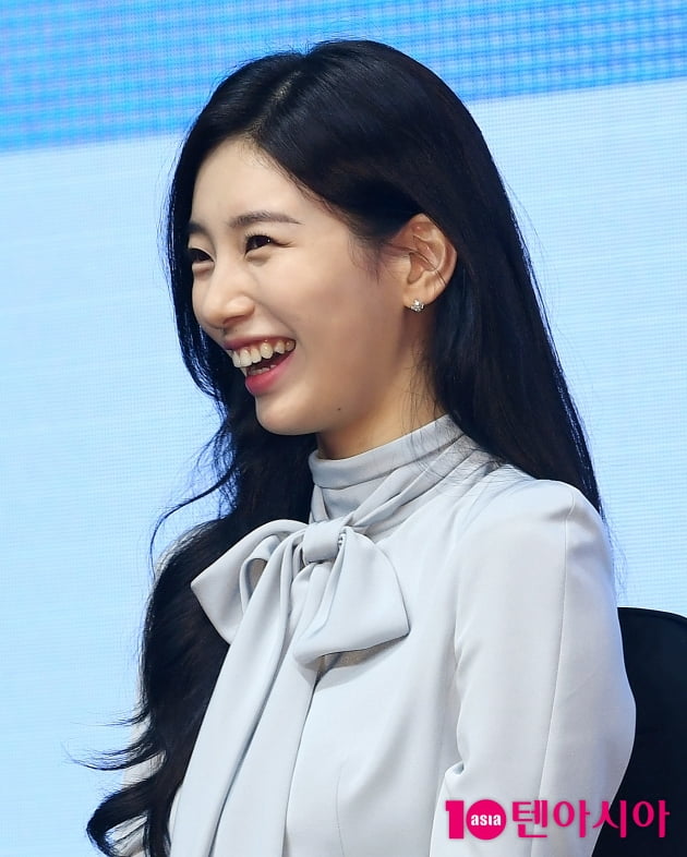 5억 넘게 기부한 수지, 조용히 봉사다닌 母…마음씨도 모전여전[TEN피플]