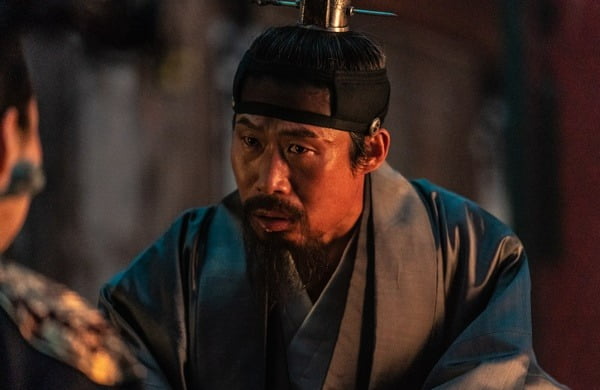 개봉 D-2 '올빼미', 유해진·류준열이 선보일 #스릴러 #주맹증 #미장센