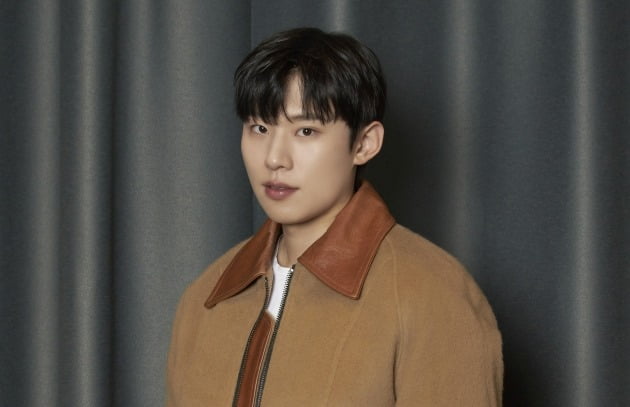 김성철 "유해진 '네 홍보만 하고 왔어' 칭찬, 감사하다고 바로 연락"('올빼미')[인터뷰②]
