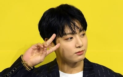 방탄소년단 정국, 'Dreamers' 아이튠즈 월드·유럽·美지니어스·아마존 1위