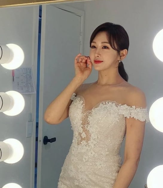 '박군♥' 한영, 45세 안믿기는 완벽 볼륨감…이정도면 여배우급