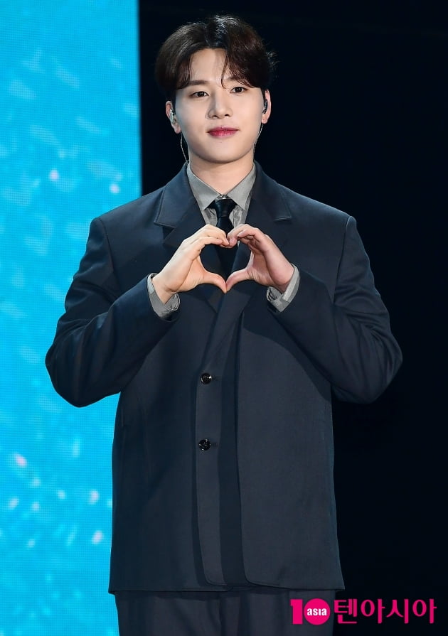 [TEN 포토] 고막소년단 김민석 '깔끔한 외모'
