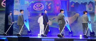 [TEN 포토] 고막소년단 '데뷔 쇼케이스 엔딩'