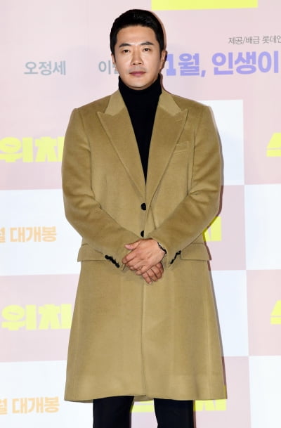 [TEN 포토] 권상우 '코미디영화로 인사드려요'