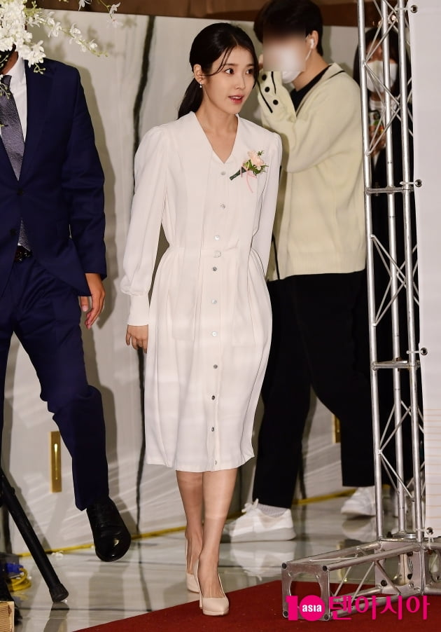 [TEN 포토] 아이유 '반짝반짝 빛이나'