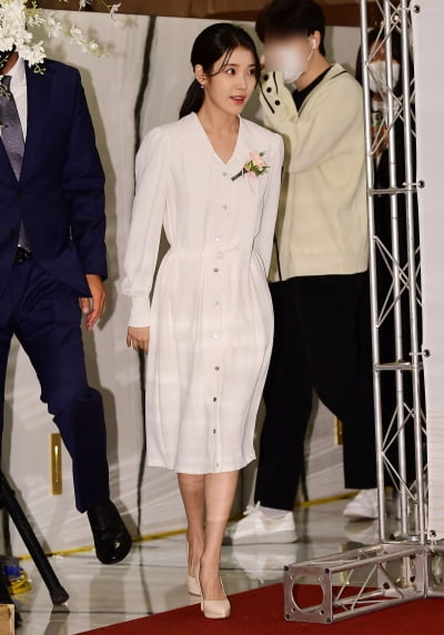 [TEN 포토] 아이유 '반짝반짝 빛이나'