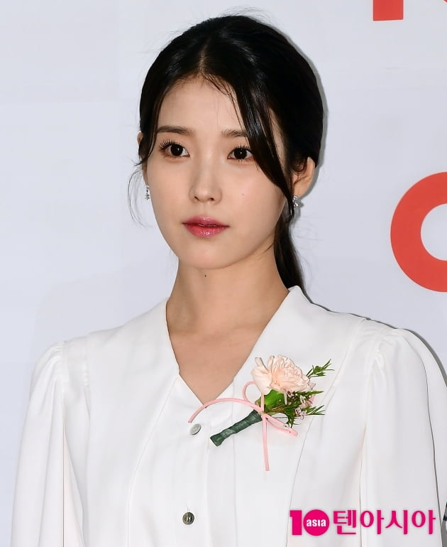 [TEN 포토] 아이유 '믿겨지지 않은 CG비주얼'