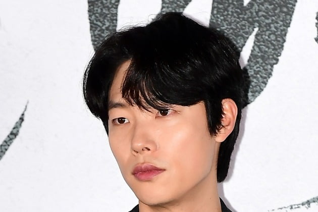 류준열 "게으른 축에 속하는 나, '올빼미' 자체에 욕심나 출연"('씨네타운')