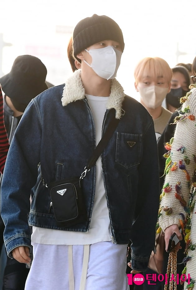 [TEN 포토] 세븐틴 호시 '매력적인 패션'