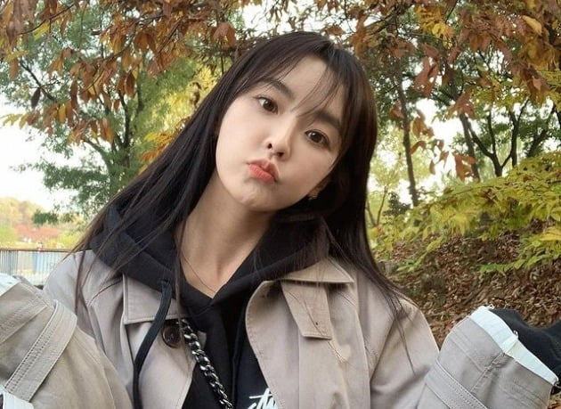 정유미, ♥강타와 마지막 가을 즐겼나? 한껏 뽐낸 귀여움