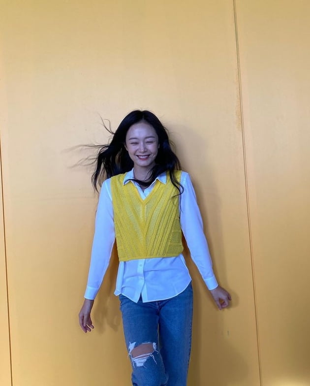 전소민, 입술 쭉 내밀고 볼 하트…37세 나이 잊은 귀여움