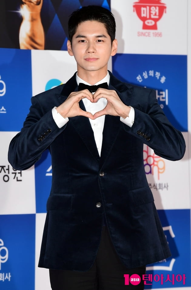 [TEN 포토] 옹성우 '오늘은 배우로'