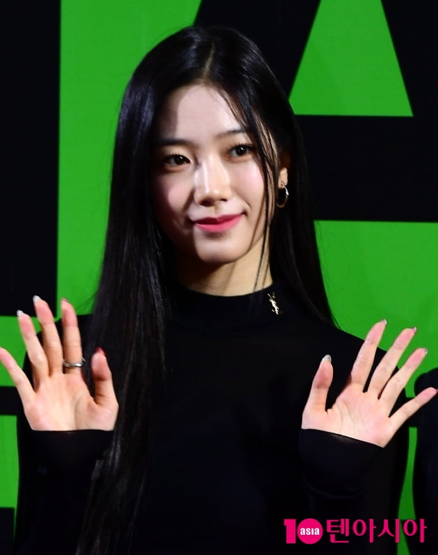 [TEN 포토] 르세라핌 카즈하 '예쁜게 체질'