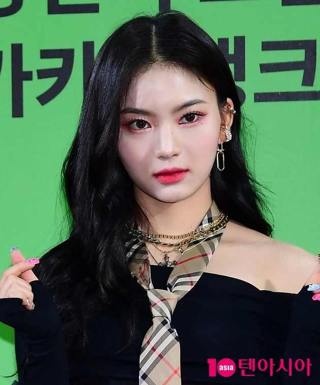 [TEN 포토] 스테이씨 아이사 '빠져드는 눈빛'