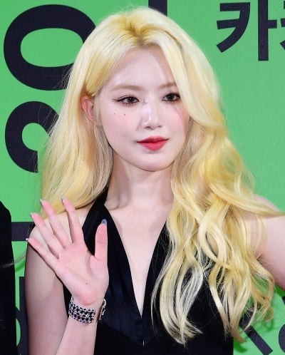 [TEN 포토] (여자)아이들 슈화 '매력적인 그녀'