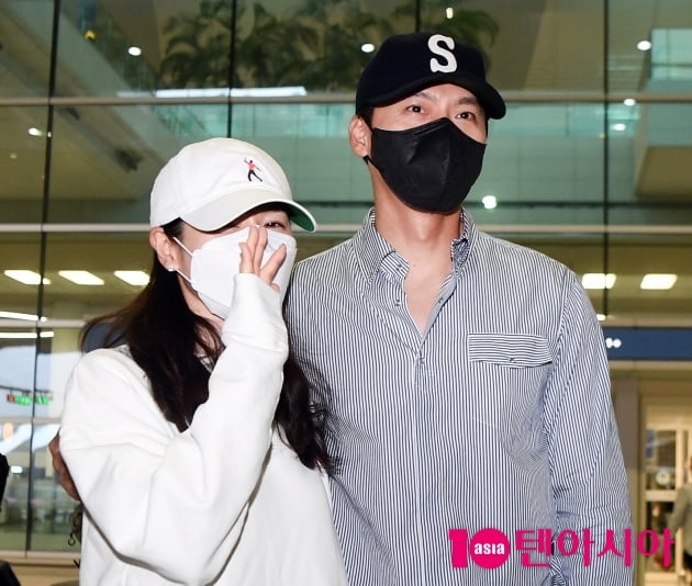 집밥 차린 손예진♥기저귓값 번 현빈…호랑이띠 子 부모됐다[TEN피플]
