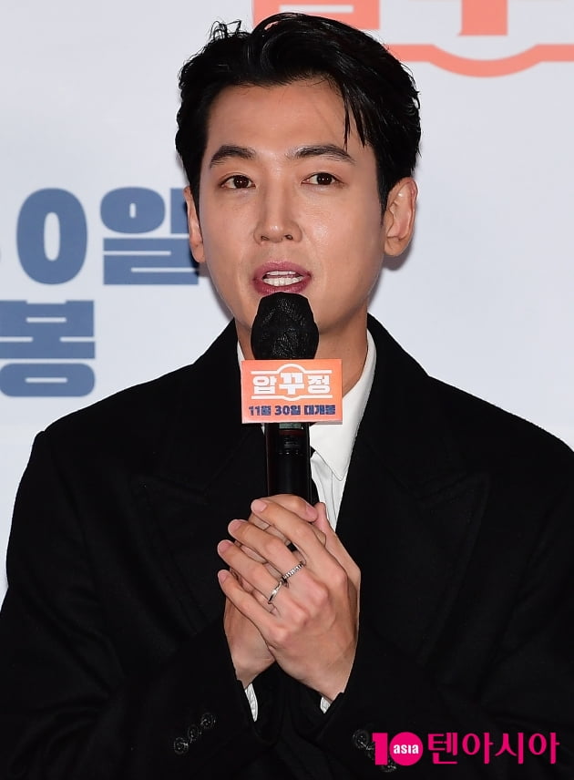 [TEN 포토] 정경호 "압꾸정 욕망의 도시라고 생각이 든다"