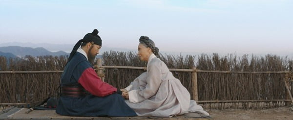 박해일, 출정 전 母 문숙과 대화…장군 아닌 인간 이순신('한산 리덕스')