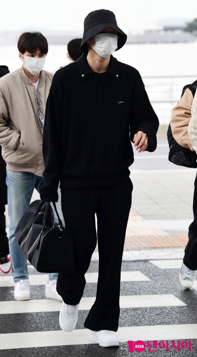 [TEN 포토] SF9 주호 '화보같은 출국길'