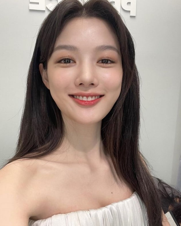 김유정, 헤이즈가 "꿈꿨어요"라고 주접 떨 수 밖에 없는 청순美
