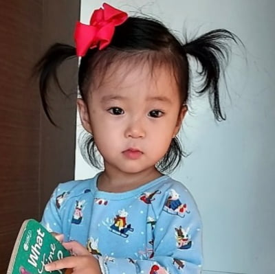 '12세 연하♥' 신현준, 딸 미모가 벌써 완성형이네