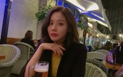 김아중, 세월도 거스른 '청순 미모'…'여배우 아우라' 과시