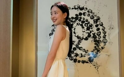 '9살 연상 금융맨♥' 손연재, 화이트 드레스 입은 새신부…또 결혼한다고 해도 믿을 비주얼
