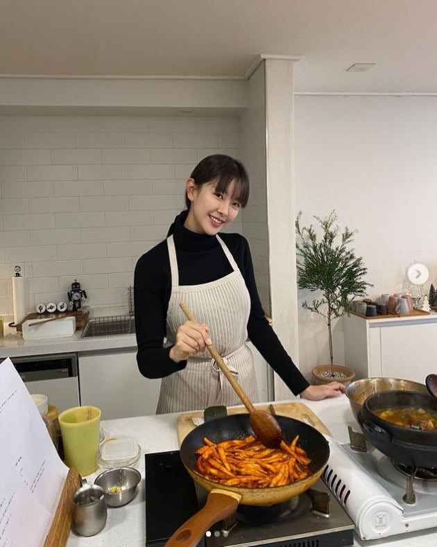 '사업가♥' 고원희, 한 요라하는 새댁...음식 이쁘죠~