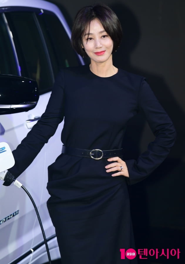 [TEN 포토] 김성령 '세월 역행 비주얼'