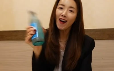 '딸둘맘' 소이현, 소주병 들고 "흔들어 제껴"→골뱅이 내장에 "푸아그라 같아" 흡족