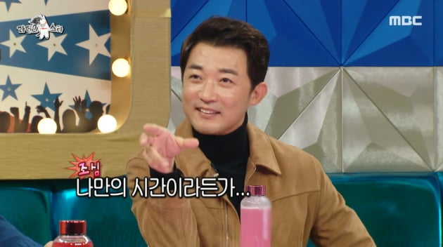 [종합] '유부남' 안재욱 "양음력 생일 다 챙기는 ♥최현주에 생일상…'늦육아' 힘들어"('라스')