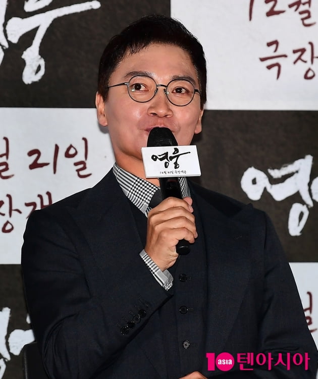 [TEN 포토] 조재윤 '기대하세요'