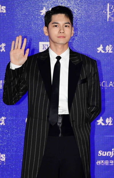 [TEN 포토] 옹성우 '오늘도 멋짐'