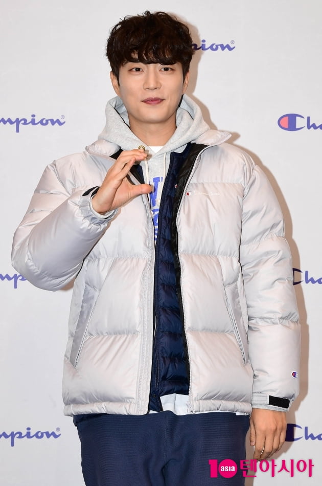 [TEN 포토] 윤두준 '달콤미소에 여심녹네'