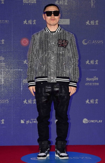 [TEN 포토] 양동근 '개성 넘치는 패션'