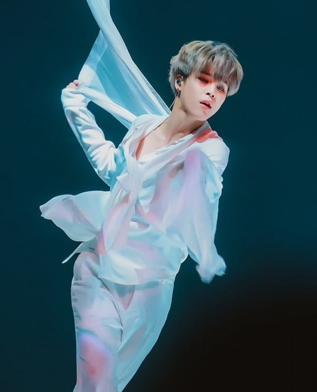 방탄소년단 지민, 전 세계에 다시 회자되는 '연말 지민'