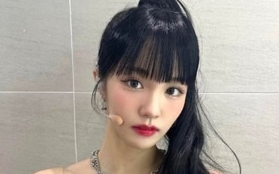 우아! 나나, 감탄 나오는 미모…'CG급 비주얼'에 눈길