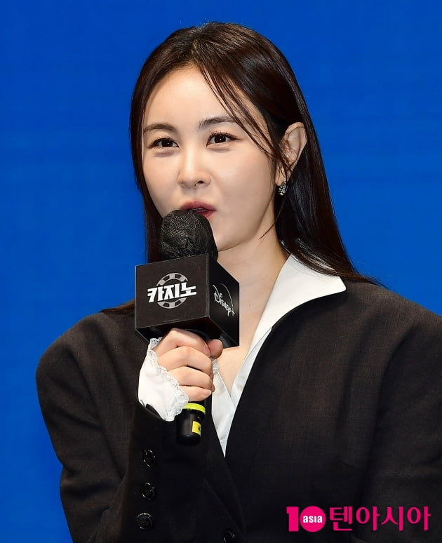 [TEN 포토] 손은서 "동갑내기 이동휘와 편하게 촬영했다"
