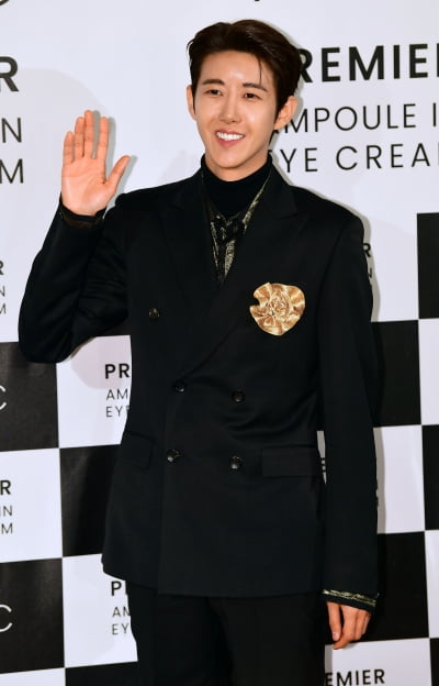 [TEN 포토] 황광희 '해맑은 인사'