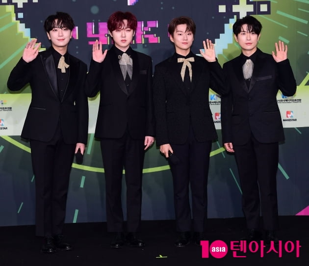 [TEN 포토] 포레스텔라 '믿고 듣는 보이스'