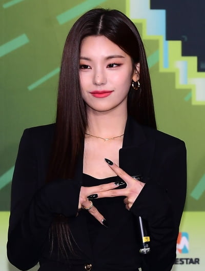 [TEN 포토] 있지 예지 '돋보이는 미모'