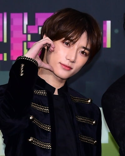 [TEN 포토] TXT 범규 '하트도 촉촉하네'