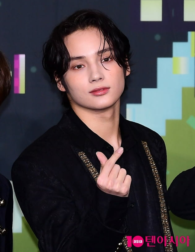[TEN 포토] TXT 휴닝카이 '아련한 눈빛'