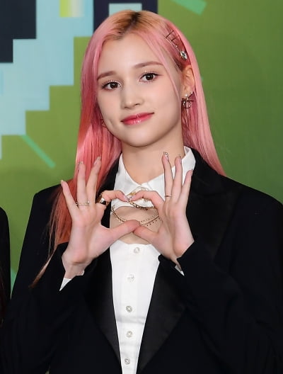 [TEN 포토] 케플러 휴닝바히에 '아침햇살 같은 그녀'