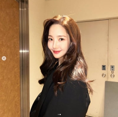 박민영, 압도적 우아美...더 슬림해진 비주얼