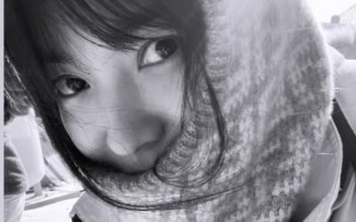송혜교, 민낯+바라클라바로 꽁꽁 가려도 빛나는 미모…설원 위 그림