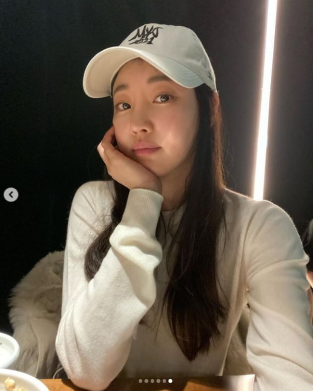 김사랑, 수수한 화장에도 빛나는 미모...45세라니 최강동안