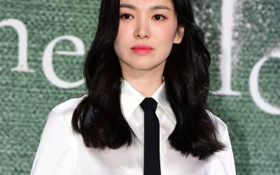[TEN 포토] 송혜교 '우아하게'