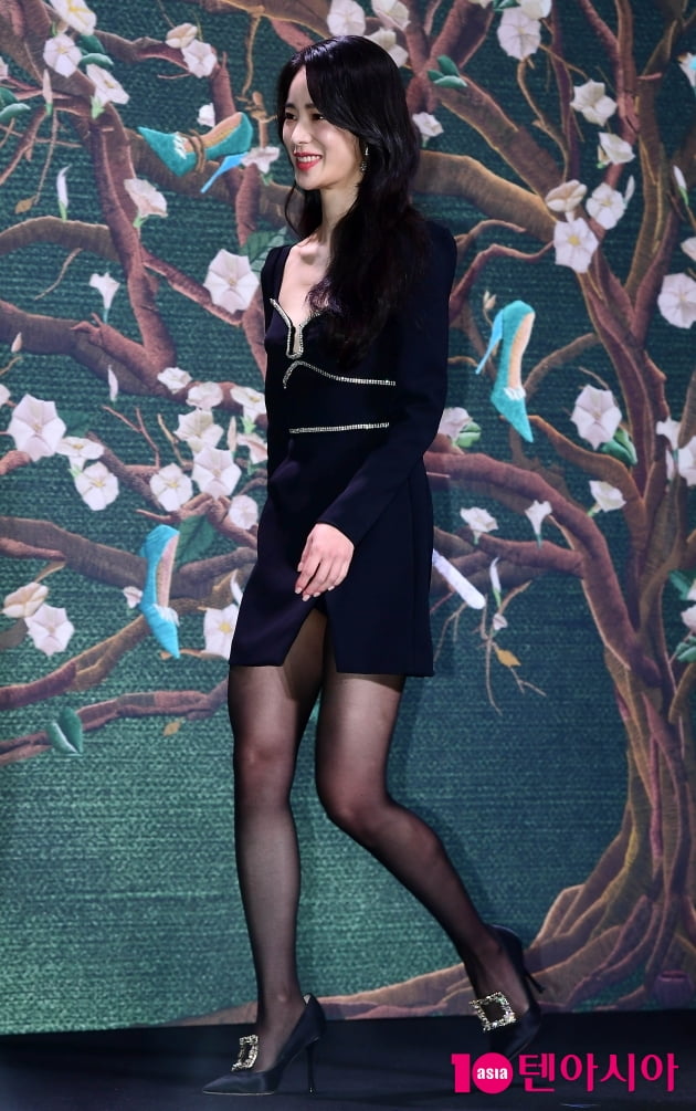 [TEN 포토] 임지연 '명품 각선미 자랑'