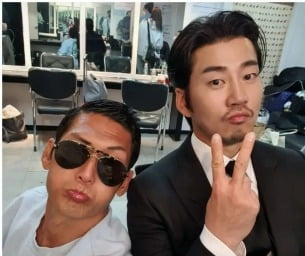 god 박준형, 윤계상 45번째 생일 축하 "25년 전 풍선껌 냄새 났었는데…"